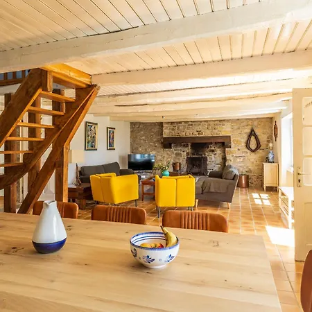 Morgat, Maison Familiale, A Pied Holiday home *