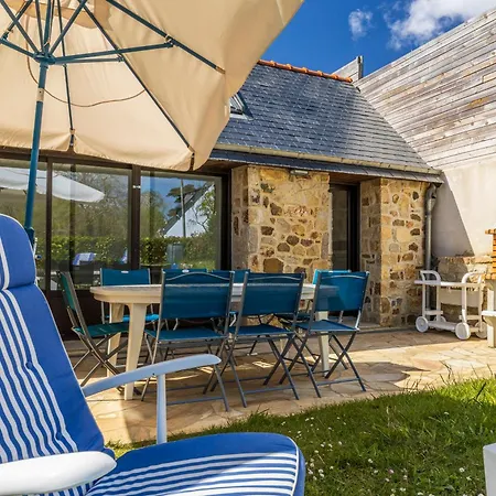 Morgat, Maison Familiale, A Pied Holiday home Crozon